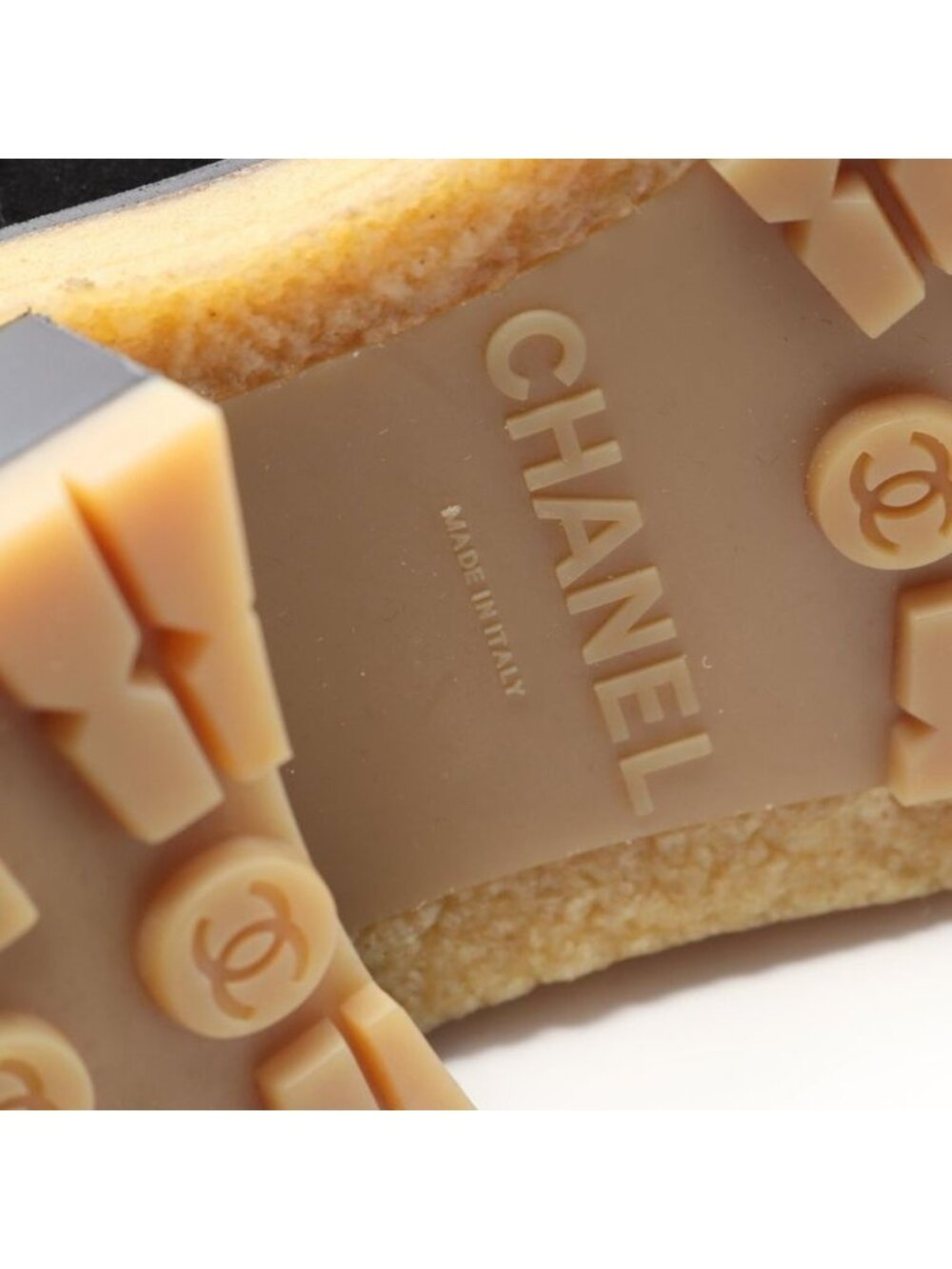 Chanel Boots CC Logo Suede Leather - Picture 7 of 10